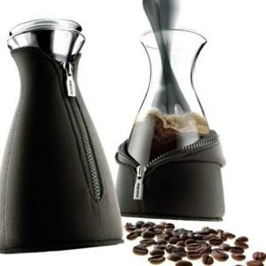 The elegant Eva Solo Carafe Coffee Maker, designed to brew coffee with a smooth, rich flavor and a stylish, modern aesthetic.