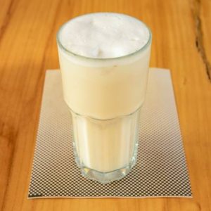 A refreshing glass of iced London Fog, made with vanilla Earl Grey tea, ice, and a creamy finish.