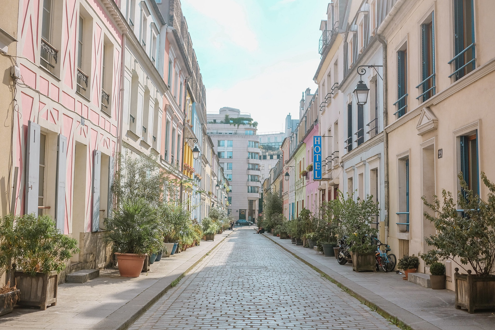 Rue Crémieux: The Pastel Street of Paris